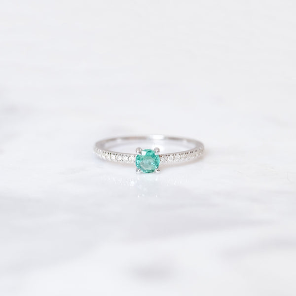 Anillo Emerald & Diamonds